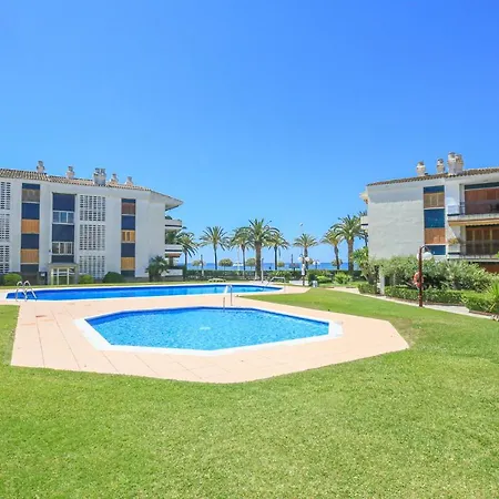Litoral Costa Dorada - Playa Azul Bajo Апартаменты *